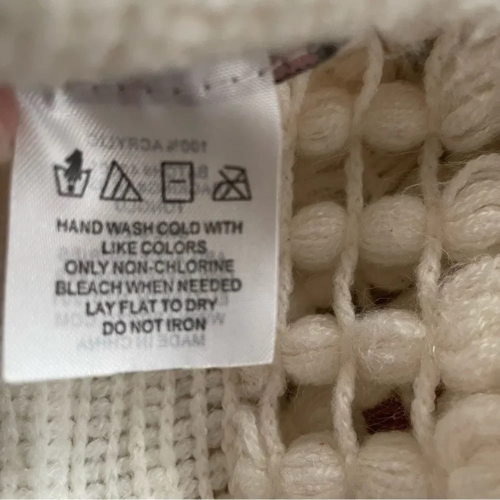 Olivia-Fallon Winter White Soft Knit Wide Boho Infinity Shawl/Wrap w/Fringe